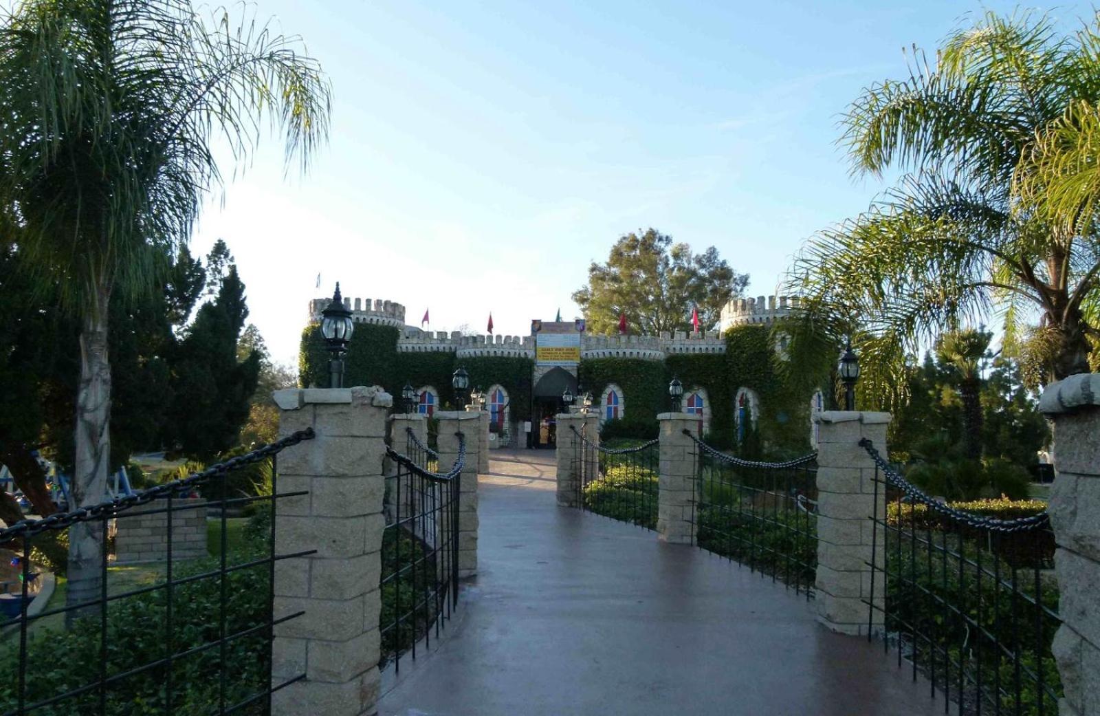 Stylish Sherman Oaks Townhouse 3bed + 3.5bath Master Los Ángeles